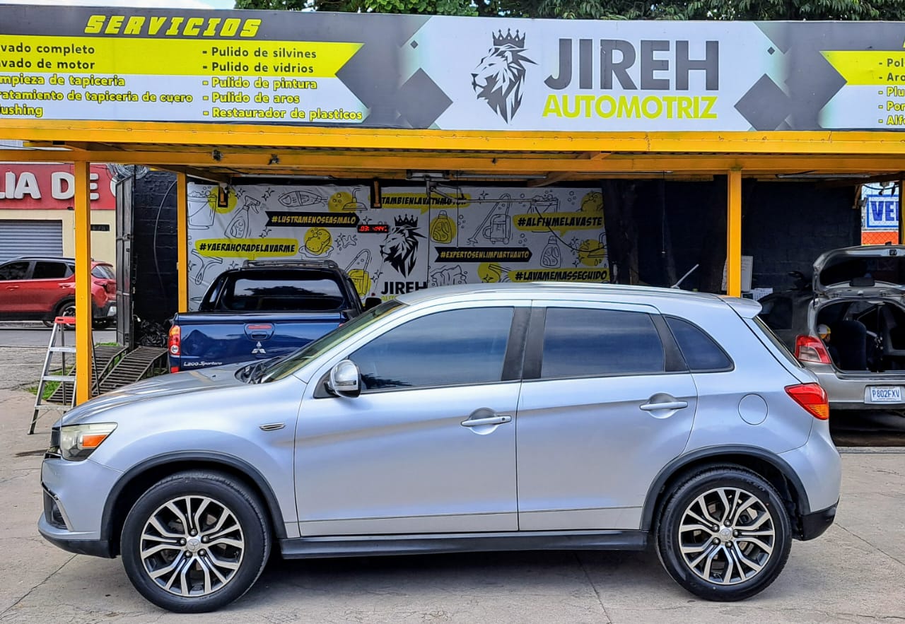 MITSUBISHI OUTLANDER SPORT  2017